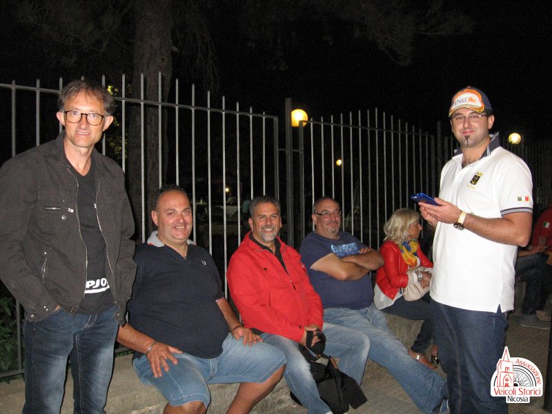 UNA SERA DA CO-PILOTA